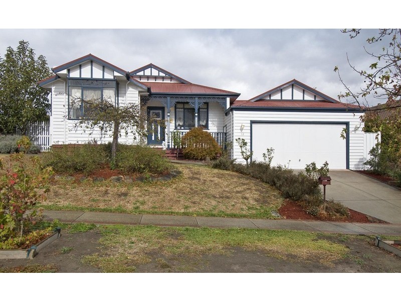 Chirnside Park VIC 3116