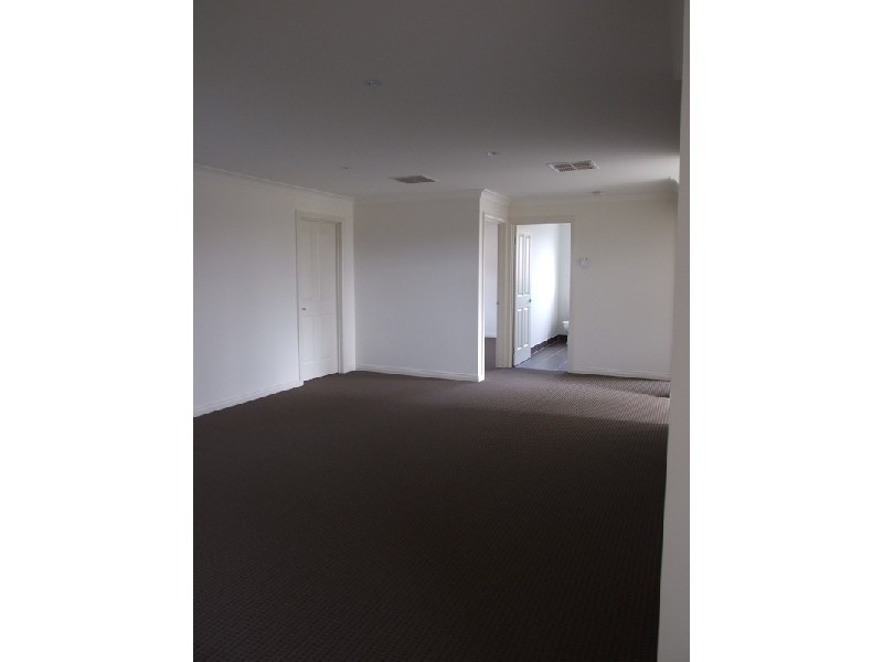 1/25 Deschamps Street, Lilydale VIC 3140