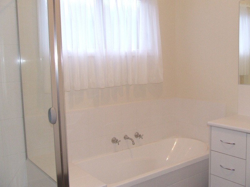 2/139 Maroondah Highway, Chirnside Park VIC 3116