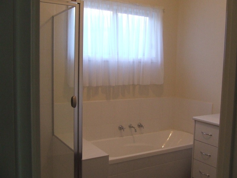 2/139 Maroondah Highway, Chirnside Park VIC 3116