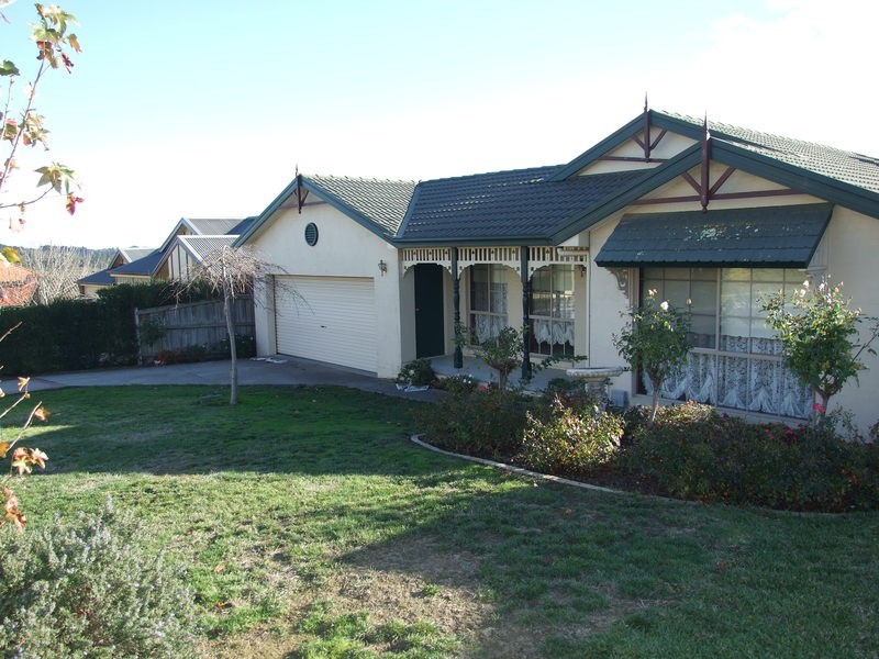 5 Yering Place, Chirnside Park VIC 3116