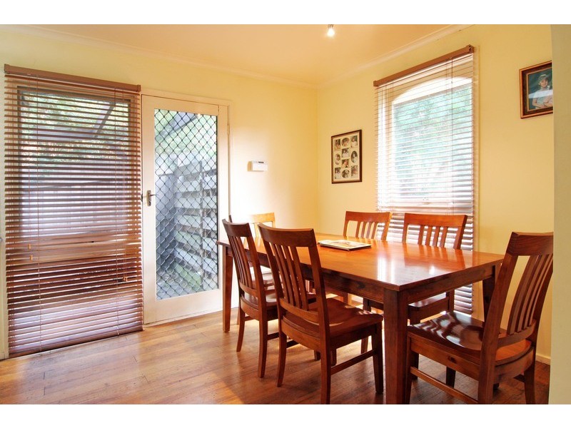 6 Alawara Drive, Mooroolbark VIC 3138