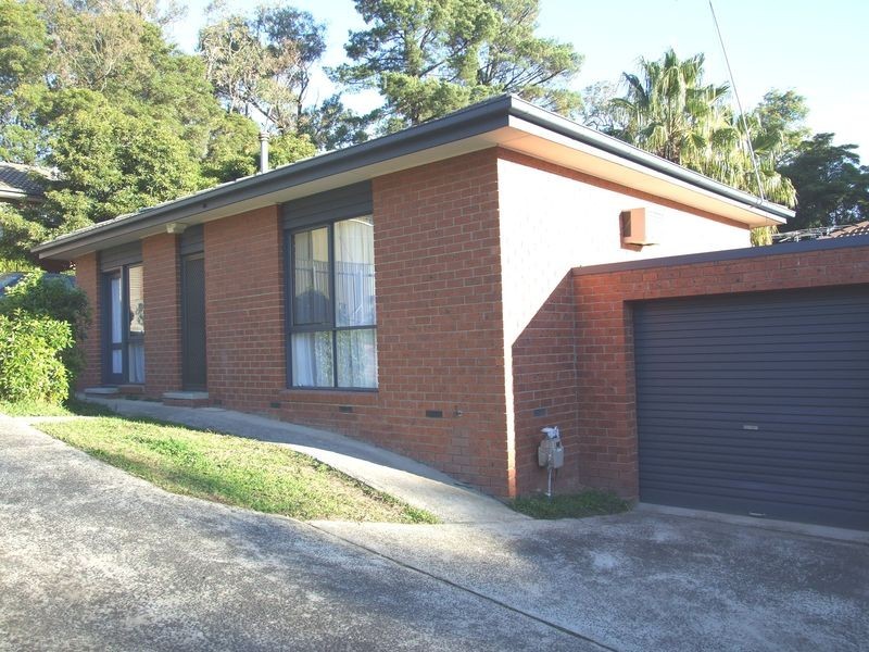 2/23 York Road, Mount Evelyn VIC 3796