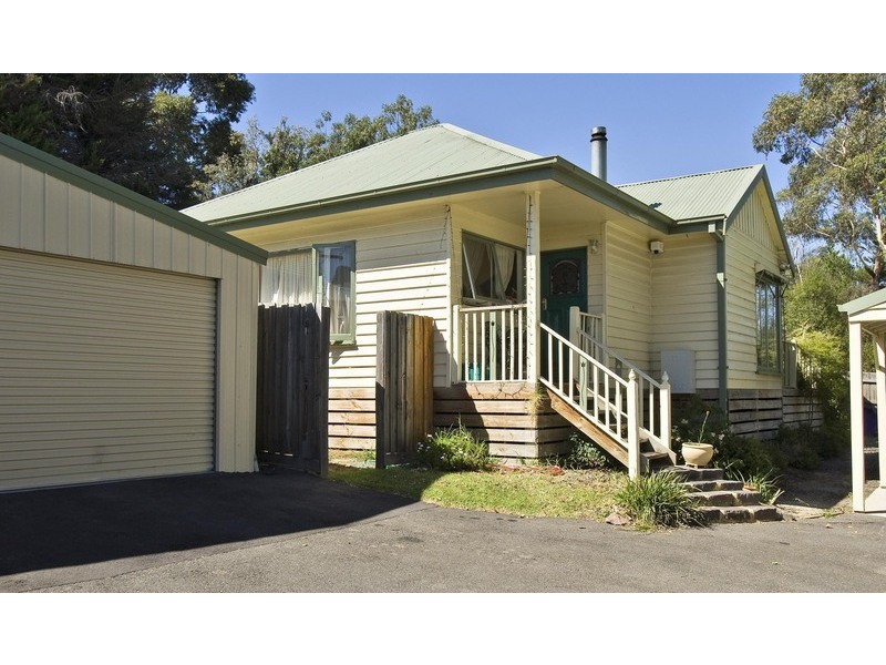 10a Charles Street, Mooroolbark VIC 3138