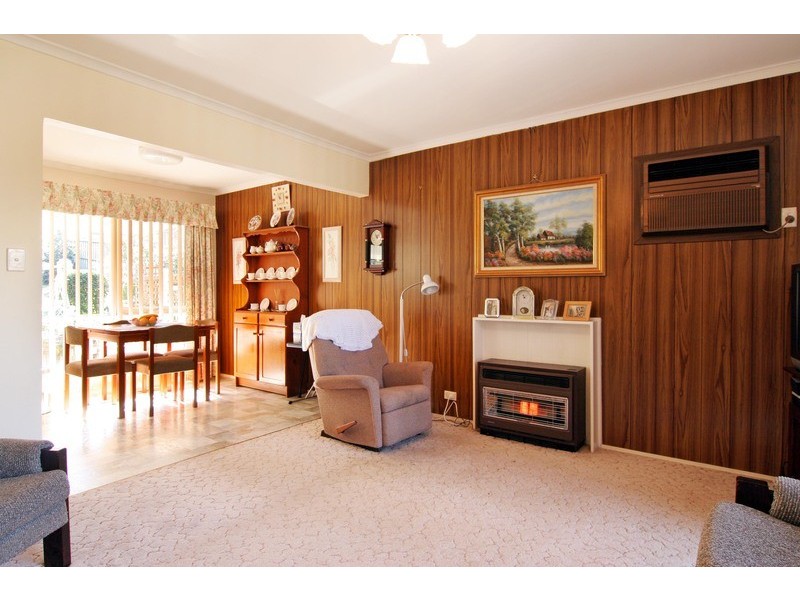 6 Kalimna Street, Mooroolbark VIC 3138