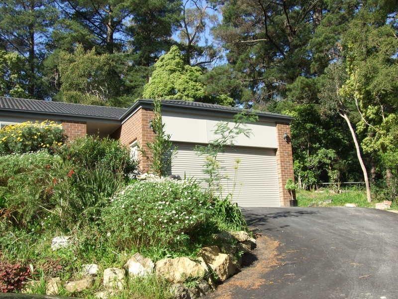 6 Clematis Road, Mount Evelyn VIC 3796