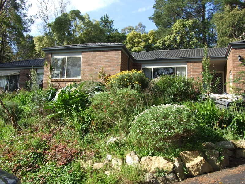 6 Clematis Road, Mount Evelyn VIC 3796