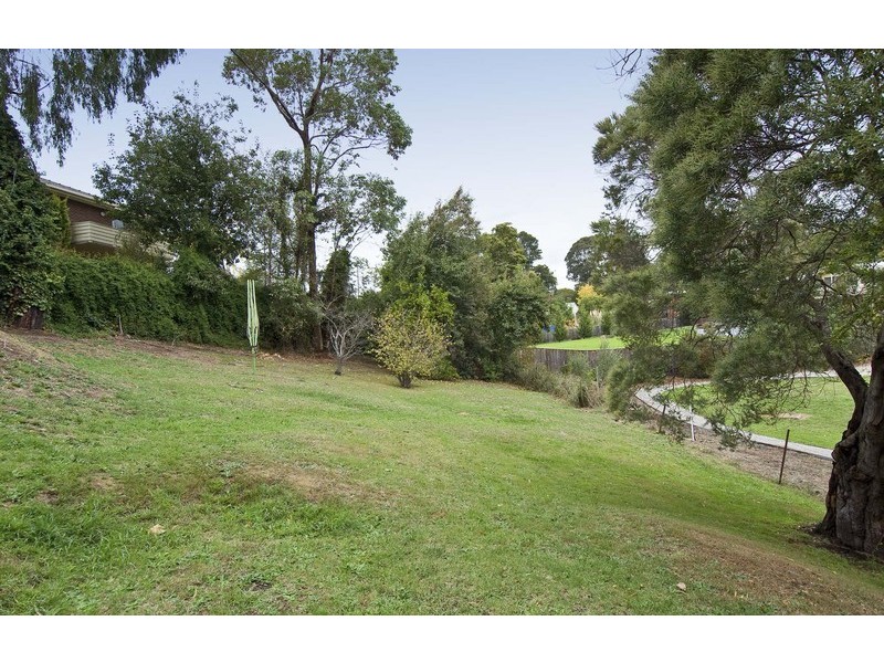12 Doreen Court, Montrose VIC 3765