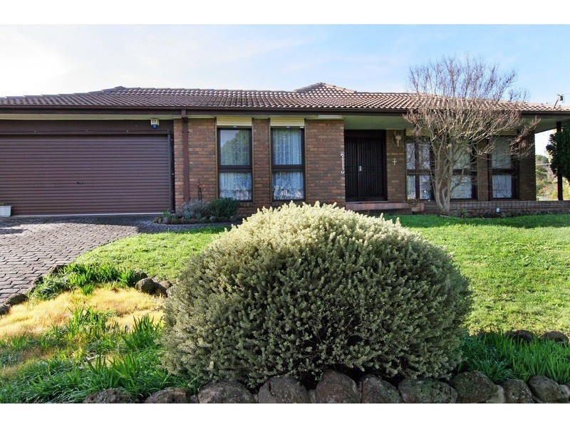 Chirnside Park VIC 3116