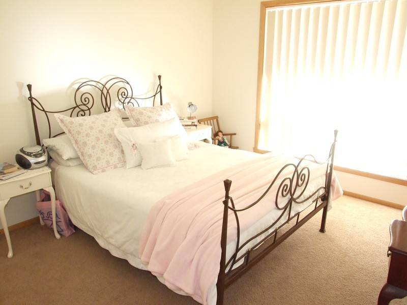 4 Morelle Court, Mooroolbark VIC 3138