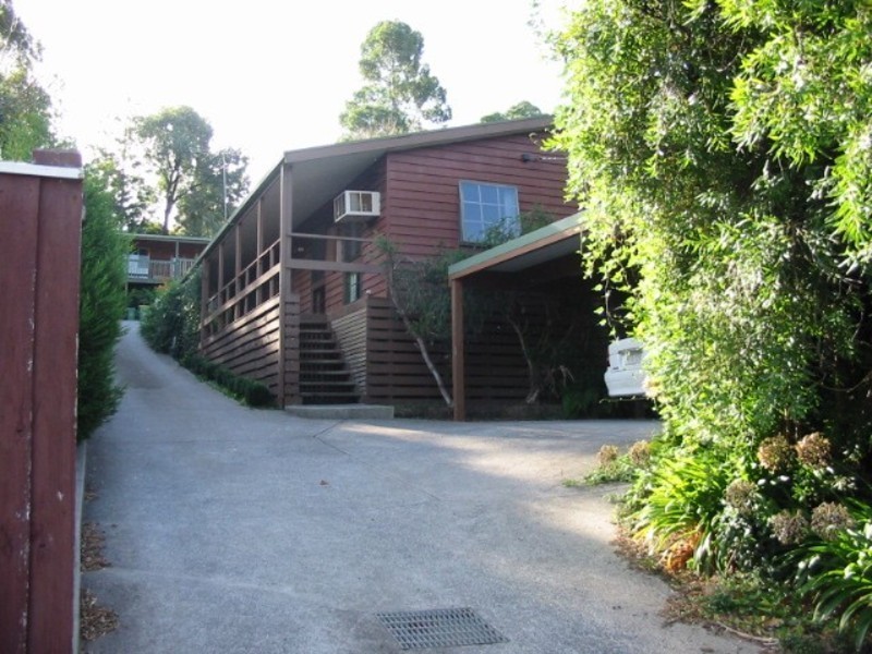 75 Winyard Drive, Mooroolbark VIC 3138