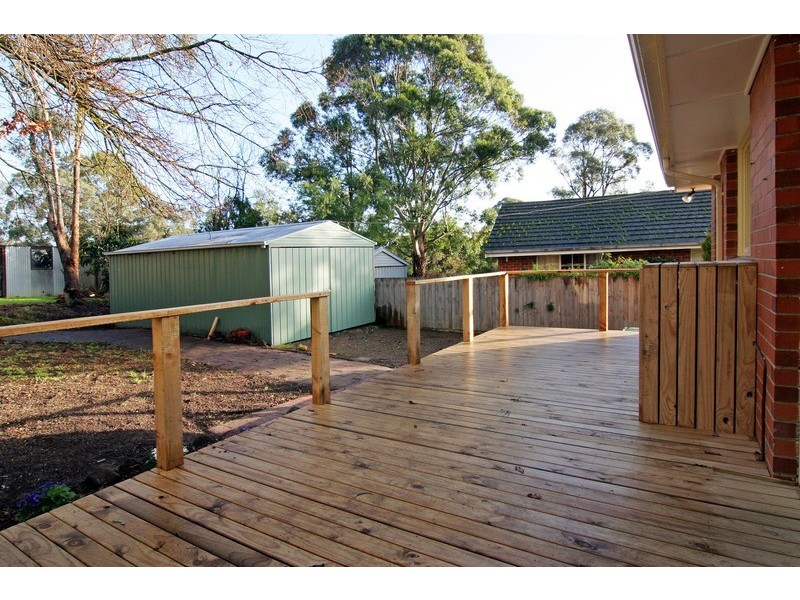 71 Hawthory Road, Mooroolbark VIC 3138