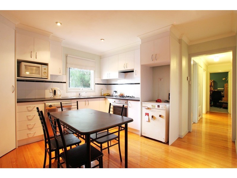 39 Aintree Street, Mooroolbark VIC 3138