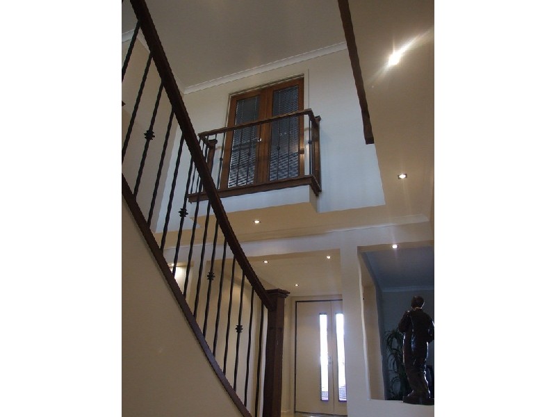 17 Kingston Way, Mooroolbark VIC 3138