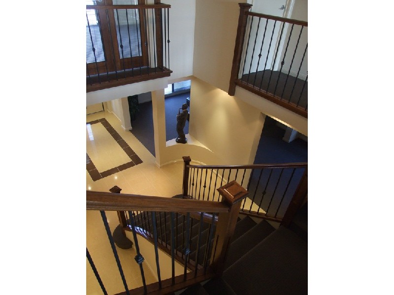 17 Kingston Way, Mooroolbark VIC 3138