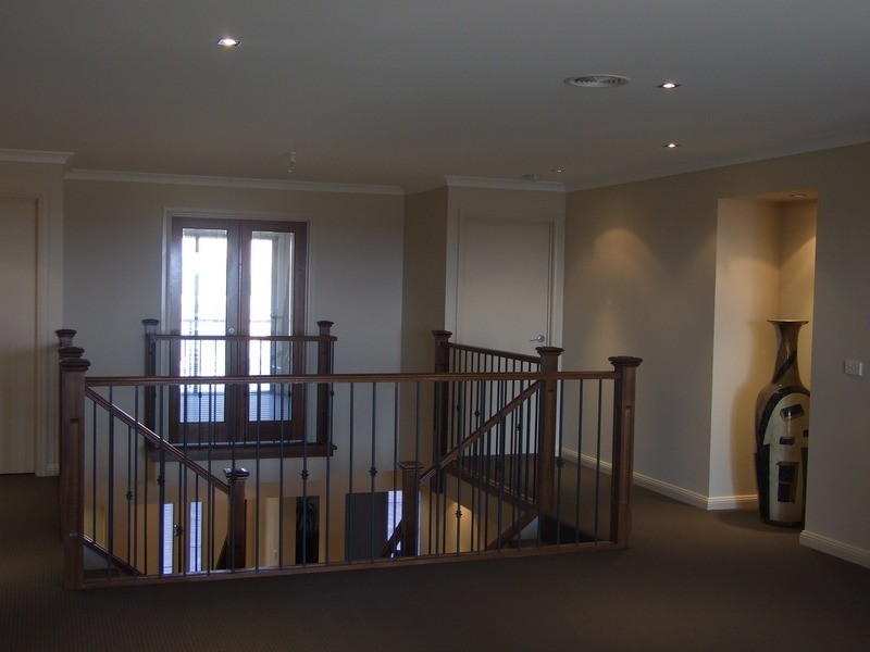 17 Kingston Way, Mooroolbark VIC 3138