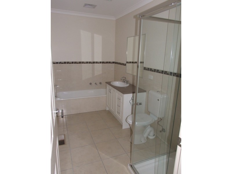 3A Aintree Street, Mooroolbark VIC 3138