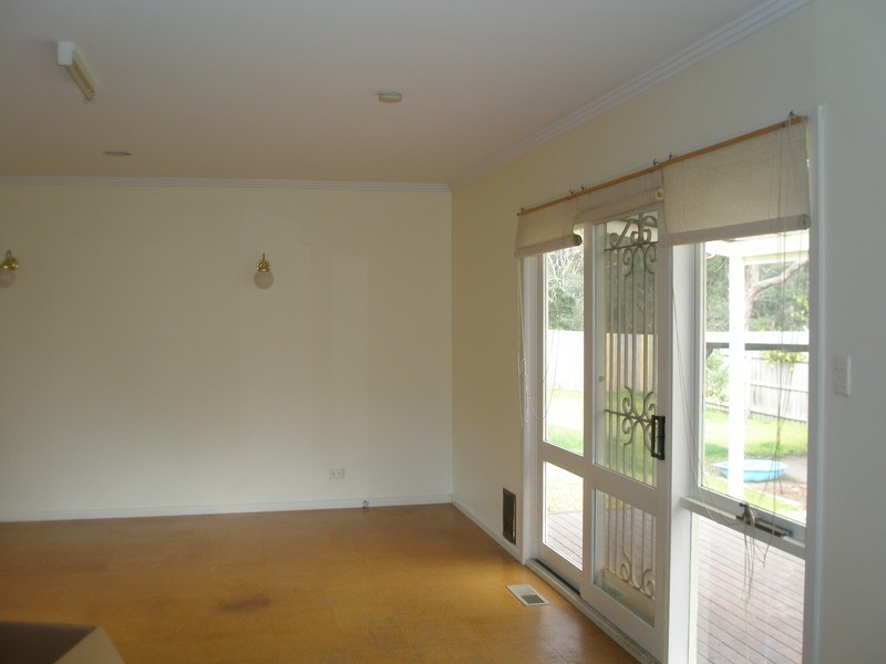 22 Nicholson Crescent, Lilydale VIC 3140