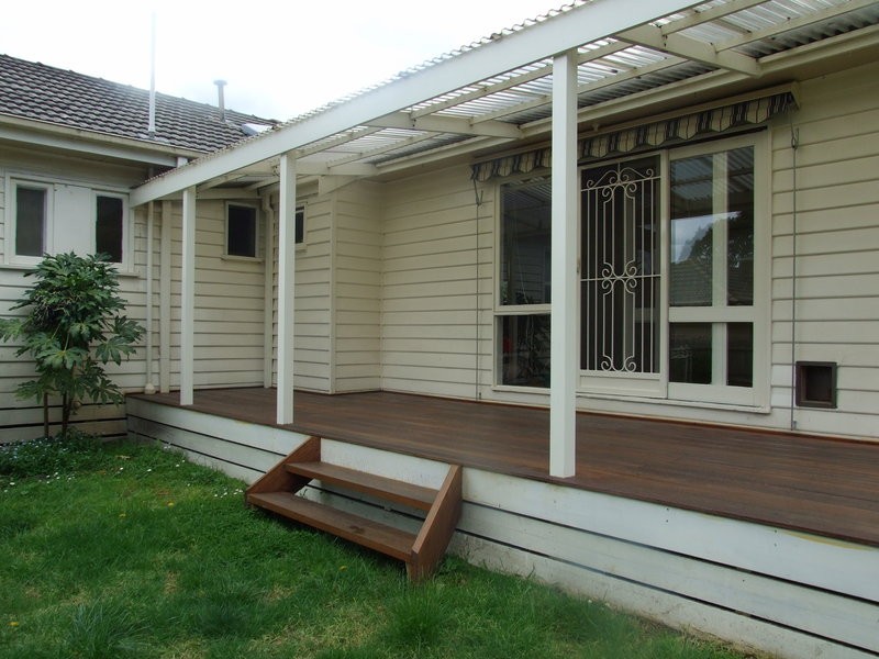 22 Nicholson Crescent, Lilydale VIC 3140