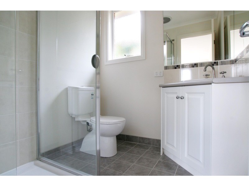 Ringwood East VIC 3135