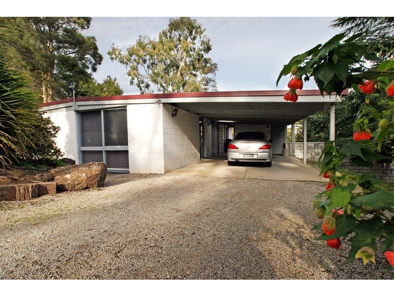 12 Doreen Court, Montrose VIC 3765