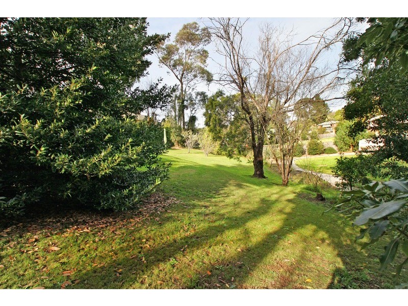 12 Doreen Court, Montrose VIC 3765