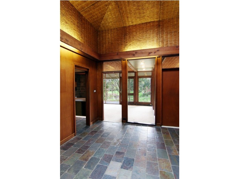 59 Pine Road, Mooroolbark VIC 3138