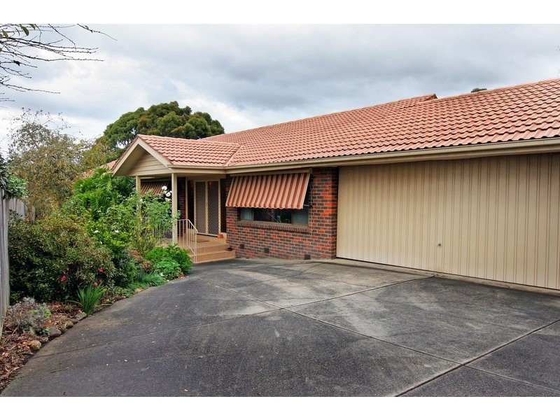 44 Kingswood Drive, Chirnside Park VIC 3116