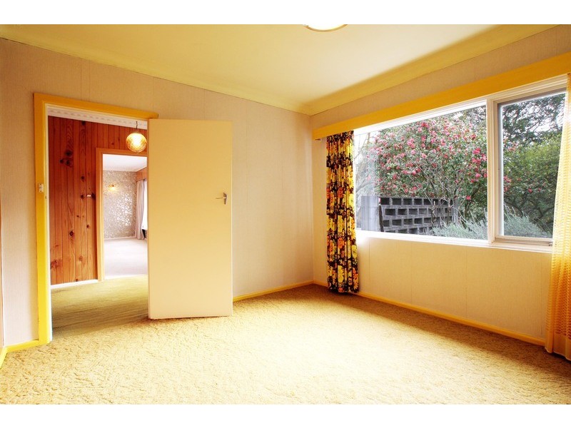 26 Sweetland Road, Mooroolbark VIC 3138