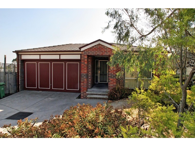 1/15 Cambridge Road, Mooroolbark VIC 3138