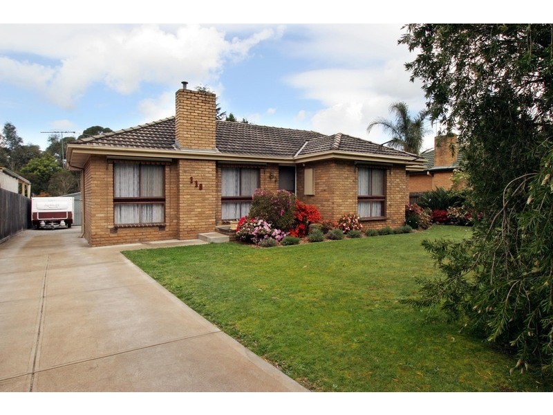 119 Esther Crescent, Mooroolbark VIC 3138