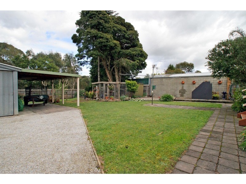 119 Esther Crescent, Mooroolbark VIC 3138