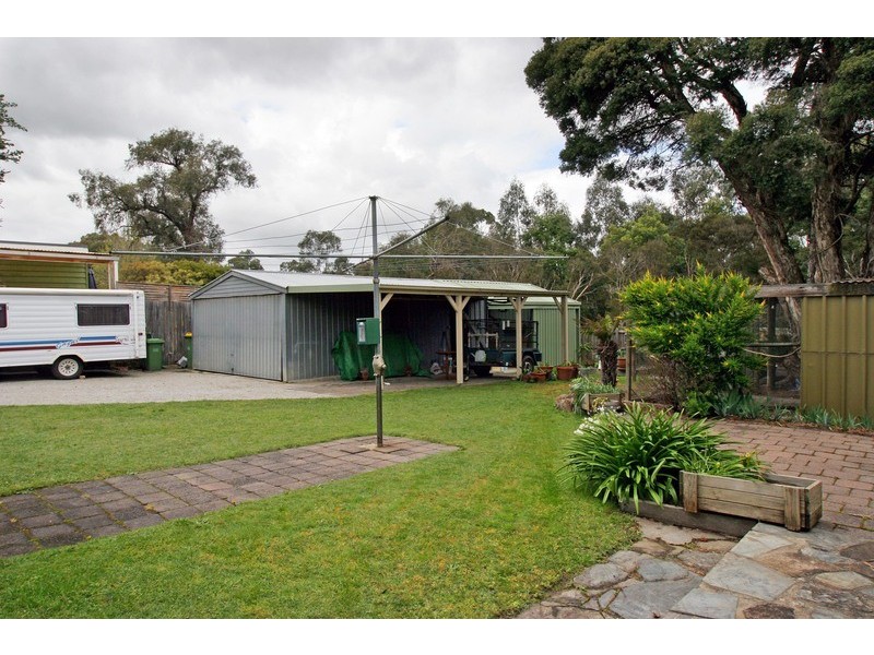 119 Esther Crescent, Mooroolbark VIC 3138