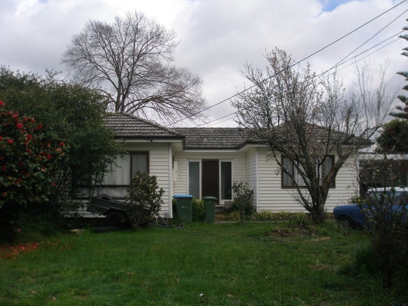 14 Trawalla Road, Croydon VIC 3136