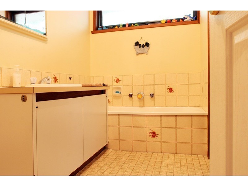 Chirnside Park VIC 3116