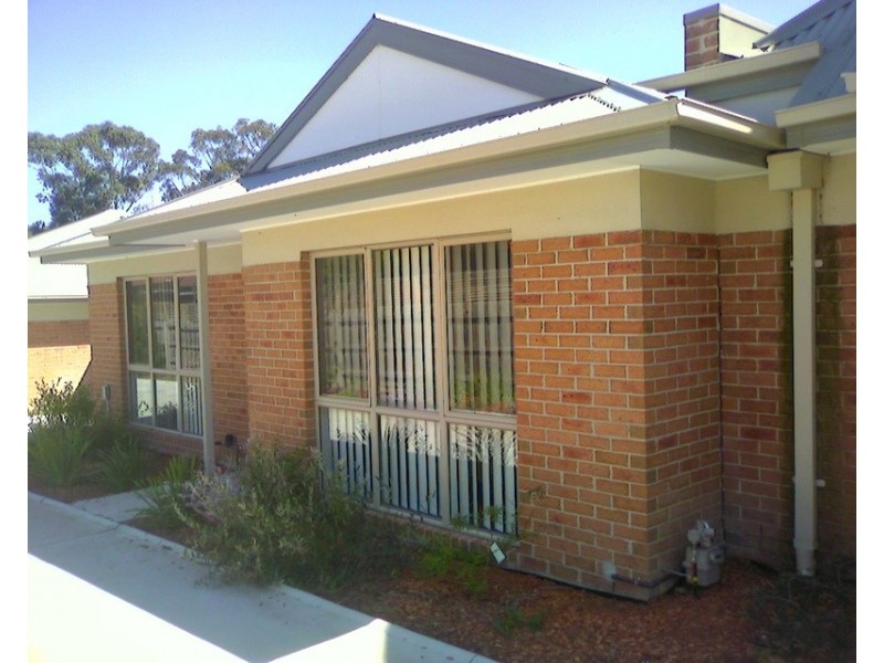 4/27 Karingal Street, Croydon North VIC 3136