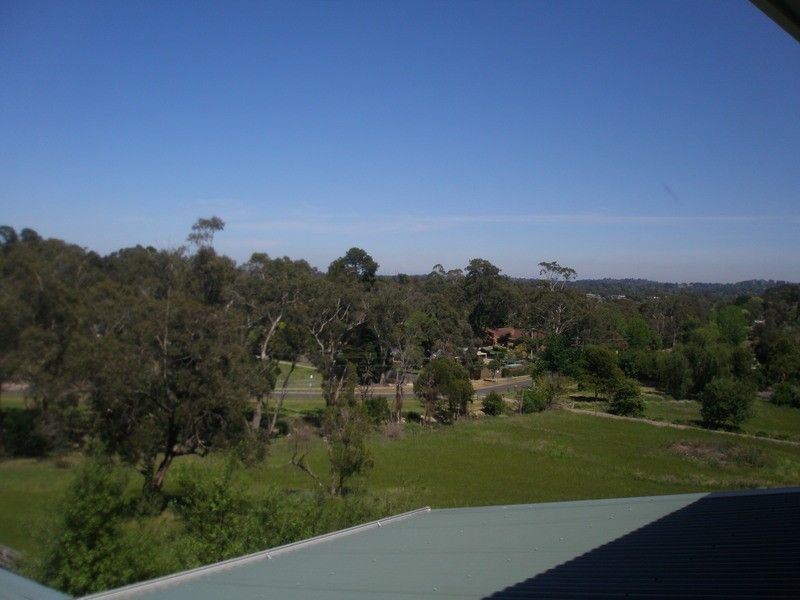 3 Tony Place, Mooroolbark VIC 3138