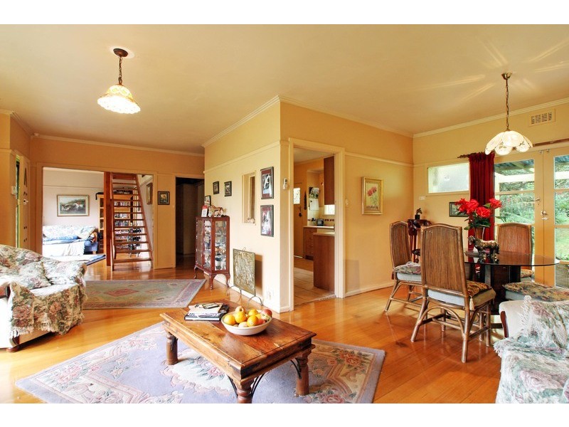 4 Newman Road, Mooroolbark VIC 3138