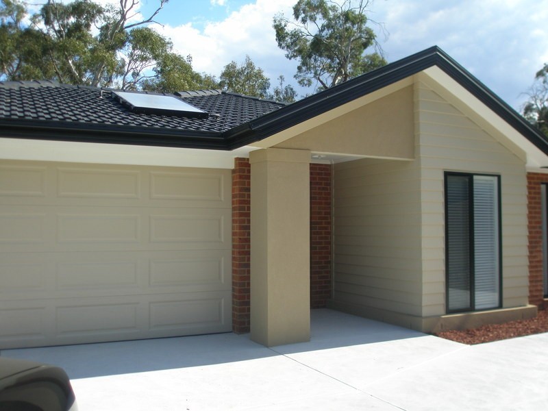 82 Exeter Road, Croydon VIC 3136