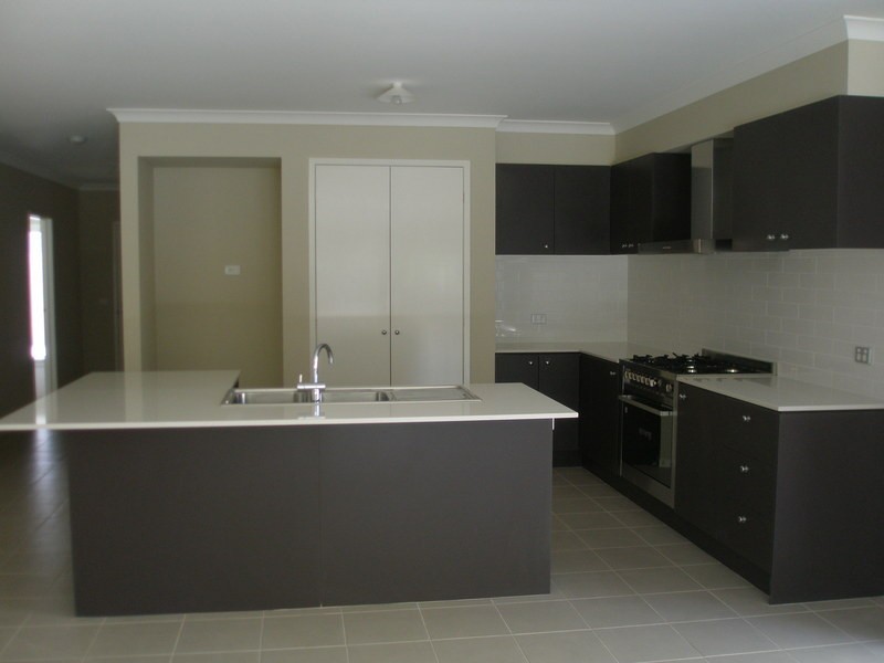 82 Exeter Road, Croydon VIC 3136