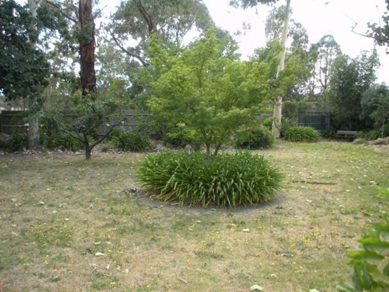 22 Mirang Avenue, Croydon VIC 3136