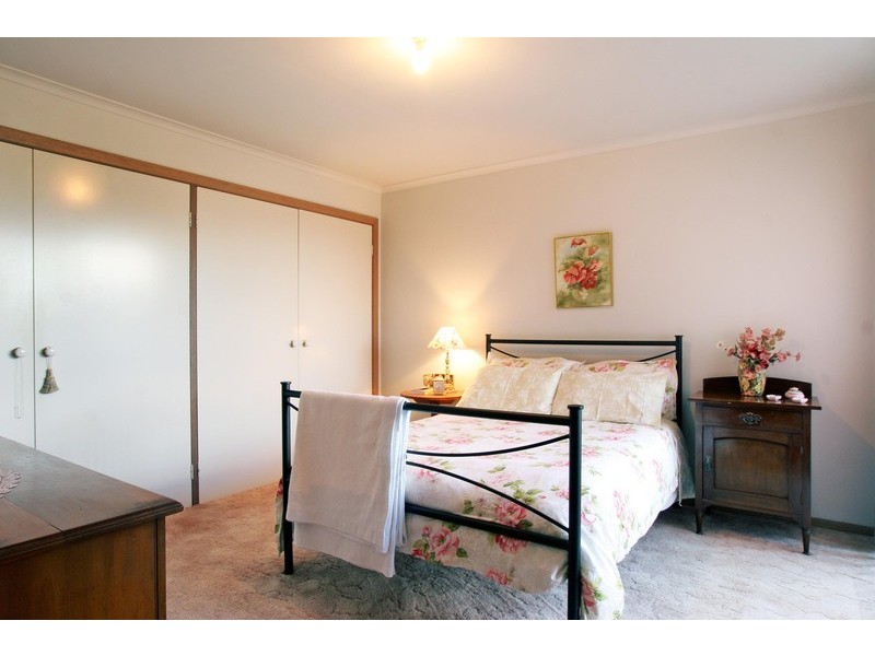 10/21 Howard Street, Seville VIC 3139