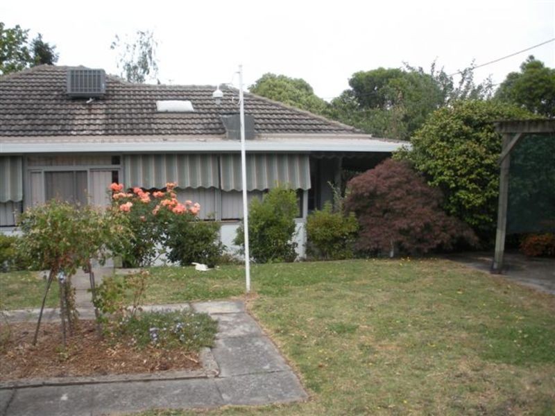 23 Kipling Avenue, Mooroolbark VIC 3138