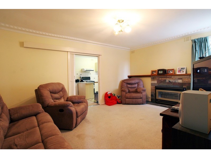 14 Sheldon Avenue, Mooroolbark VIC 3138