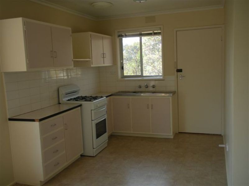 4/192 Hull Road, Mooroolbark VIC 3138