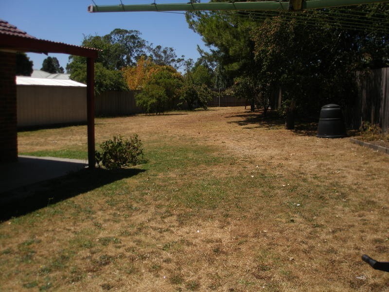 3 Warren Court, Mooroolbark VIC 3138