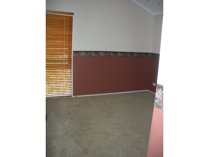 9 Bowness Court, Croydon Hills VIC 3136