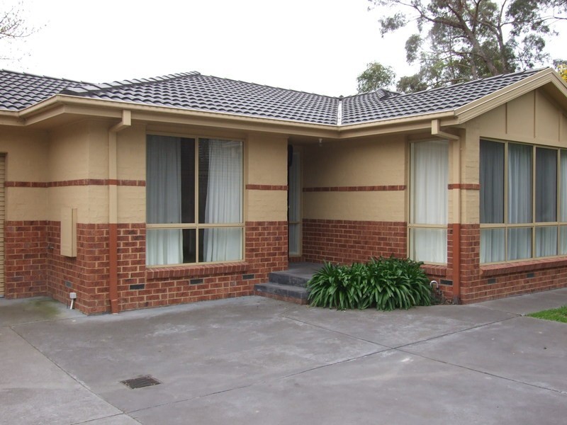 20A Dryden Concourse, Mooroolbark VIC 3138