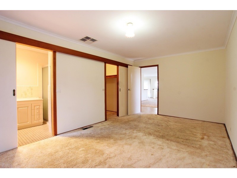 2 Grose Court, Croydon Hills VIC 3136
