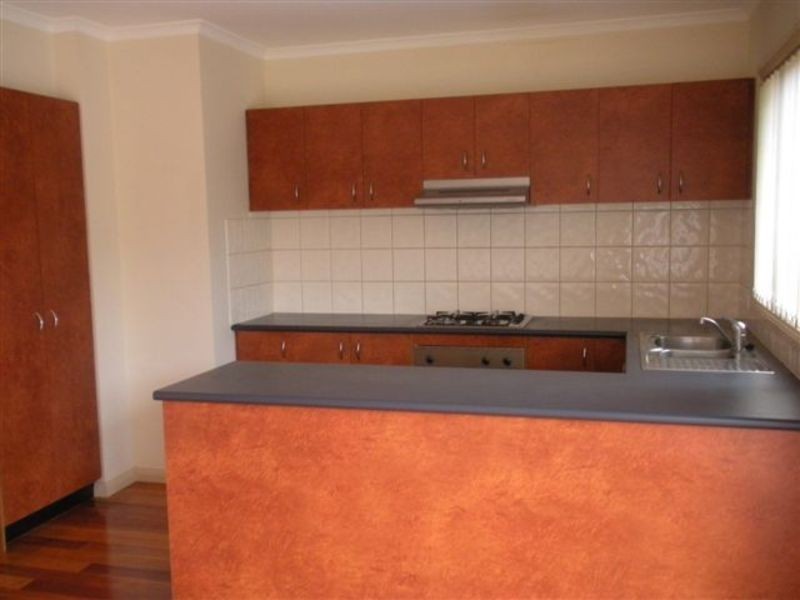 18/355 Dorset Road, Croydon VIC 3136